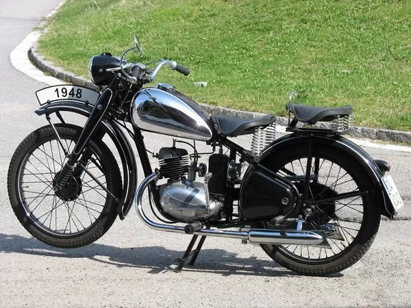 CZ125